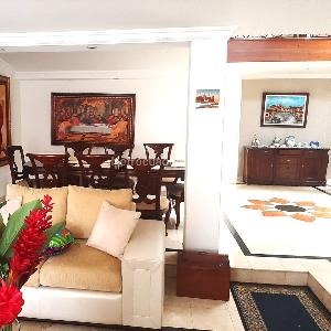 Casa de 5 alcobas en venta en Niza Calatrava, Bogotá, 320 m² · foto 15 de 19