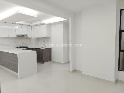 Apartamento de 3 alcobas en venta en Ciudad Pacifica, Cali, 78 m² · foto 2 de 9