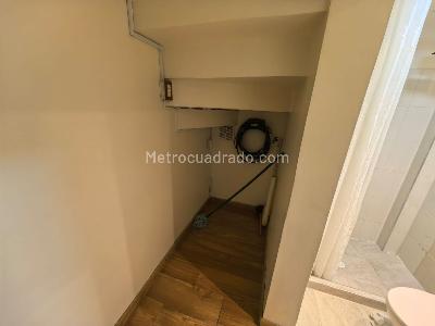 Apartaestudio en arriendo en El Polo, Bogotá · foto 4 de 8