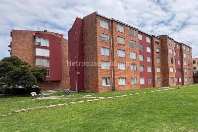 Apartamento de 2 alcobas en venta en Spring, Bogotá, 68 m² · foto 1 de 13