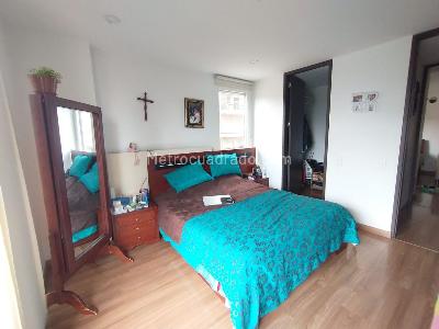 Apartamento de 3 alcobas en venta en Club De Los Lagartos, Bogotá, 122 m² · foto 5 de 12