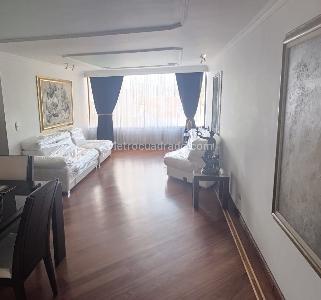 Apartamento de 3 alcobas en venta en Alhambra, Bogotá, 110 m² · foto 2 de 17