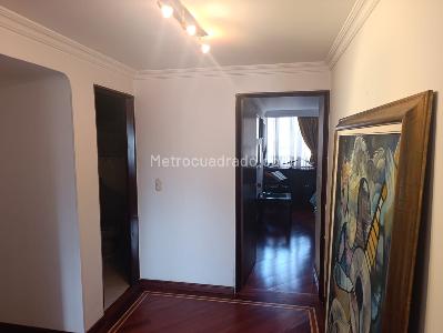 Apartamento de 3 alcobas en venta en Alhambra, Bogotá, 110 m² · foto 5 de 17