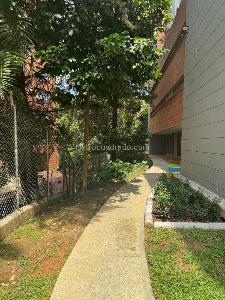 Apartamento de 3 alcobas en venta en El Poblado, Medellín, 138 m² · foto 14 de 18