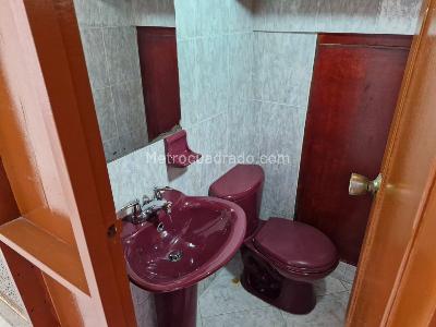 Casa en venta en Hayuelos Capellania, Bogotá · foto 10 de 20