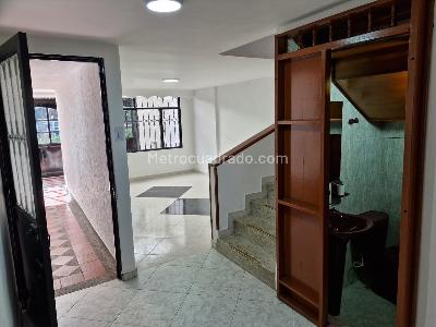 Casa en venta en Hayuelos Capellania, Bogotá · foto 5 de 20