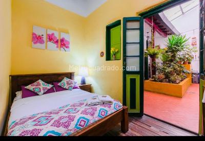 Casa de 5 alcobas en venta en Abadia De La Candelaria, Bogotá, 270 m² · foto 5 de 9