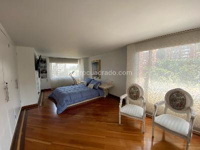 Apartamento de 4 alcobas en venta en Iberia, Bogotá, 197 m² · foto 8 de 10