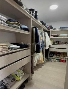 Apartamento en venta en Loma De Las Brujas, Envigado · foto 6 de 10