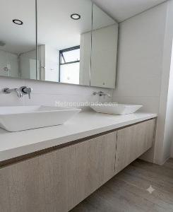 Apartamento en venta en Loma De Las Brujas, Envigado · foto 7 de 10