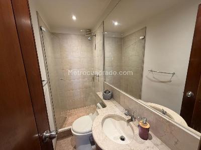 Apartamento en venta en Chico San Patricio, Bogotá · foto 4 de 15