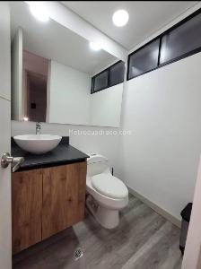 Apartaestudio en arriendo en Los Balsos No 1, Medellín, 64 m² · foto 5 de 13