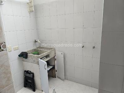 Casa de 4 alcobas en venta en Cerca Al Portal De La 170 Norte, Bogotá, 73 m² · foto 11 de 16