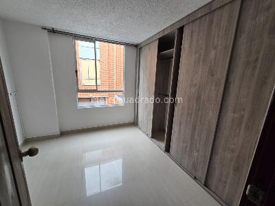 Casa de 4 alcobas en venta en Cerca Al Portal De La 170 Norte, Bogotá, 73 m² · foto 13 de 16