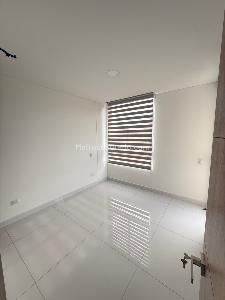 Apartamento de 3 alcobas en venta en Altos De Ciudad Jardin, Cali, 90 m² · foto 7 de 16