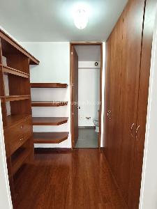 Apartamento de 3 alcobas en venta en Reserva De La Colina, Bogotá, 92 m² · foto 8 de 20