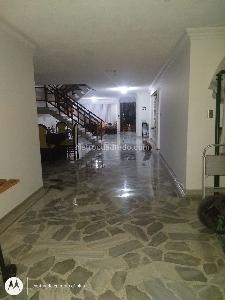 Casa de 4 alcobas en venta en El Gran Limonar, Cali, 600 m² · foto 17 de 20