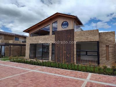 Casa – Cajicá, Río Grande