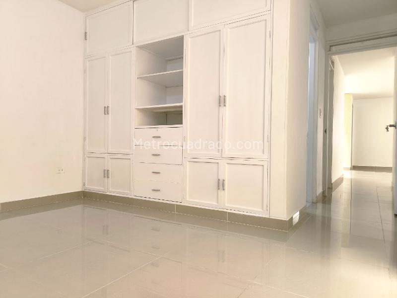 Casa – Cali, Prados del Limonar, Comuna 17 - Más