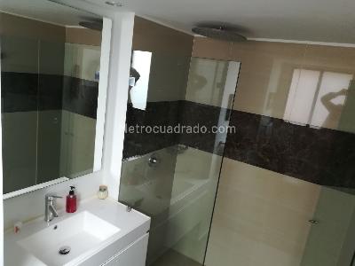 Apartamento en venta en Bosque De Pinos, Bogotá · foto 8 de 16