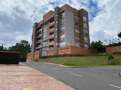 Apartamento de 3 alcobas en venta en Colina Campestre, Bogotá, 124 m² · foto 13 de 14