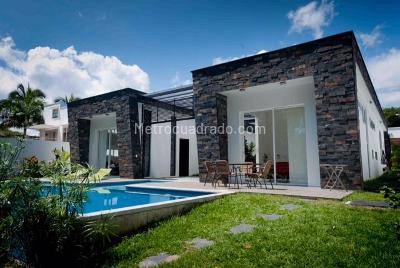 Casa de 4 alcobas en venta en Remansos La Tablita, Ibagué, 693 m² · foto 7 de 19