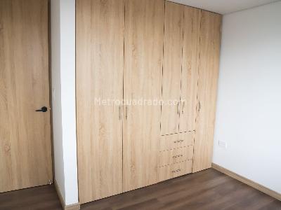 Apartamento en venta en Fontibon El Rubi, Bogotá · foto 10 de 20
