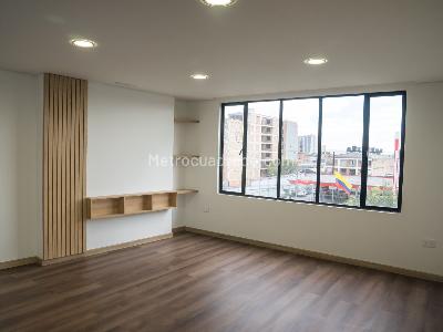 Apartamento en venta en Fontibon El Rubi, Bogotá · foto 2 de 20