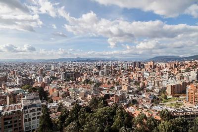 Apartamento de 3 alcobas en venta en Chapinero El Castillo, Bogotá, 130 m² · foto 4 de 20