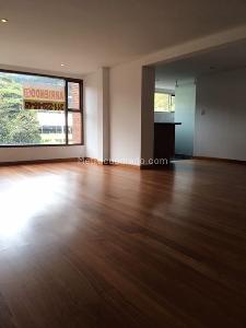 Apartamento de 3 alcobas en venta en Santa Ana Occidental, Bogotá, 94 m² · foto 12 de 13