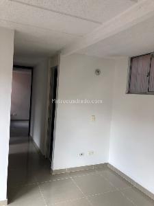 Apartamento de 3 alcobas en venta en Alejandrias, Mosquera, 60 m² · foto 5 de 11