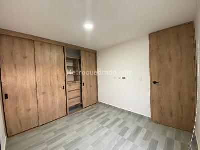 Apartamento de 2 alcobas en venta en Altos De Fontibon Ph, Bogotá, 33 m² · foto 4 de 8