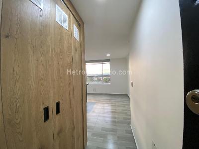 Apartamento de 2 alcobas en venta en Altos De Fontibon Ph, Bogotá, 33 m² · foto 8 de 8