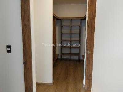 Apartamento de 3 alcobas en venta en Salitre, Bogotá, 122 m² · foto 9 de 19