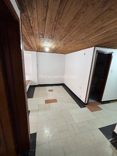 Piso – Bogotá, Los Alcázares, Localidad Barrios Unidos - Más
