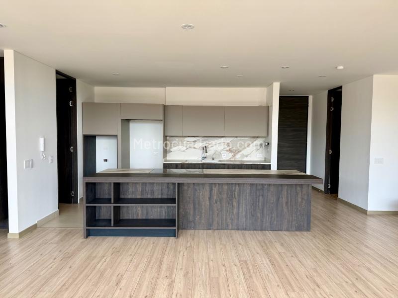 Piso – Bogotá, Santa Bárbara, Localidad Usaquén - Vista 3