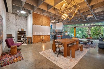 Apartamento en venta en El Poblado, Medellín · foto 2 de 19