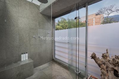 Apartamento en venta en El Poblado, Medellín · foto 12 de 19