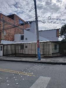 Casa de 4 alcobas en arriendo en Boita Ii Sector, Bogotá, 242 m² · foto 3 de 20
