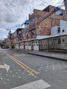 Casa de 4 alcobas en arriendo en Boita Ii Sector, Bogotá, 242 m² · foto 4 de 20