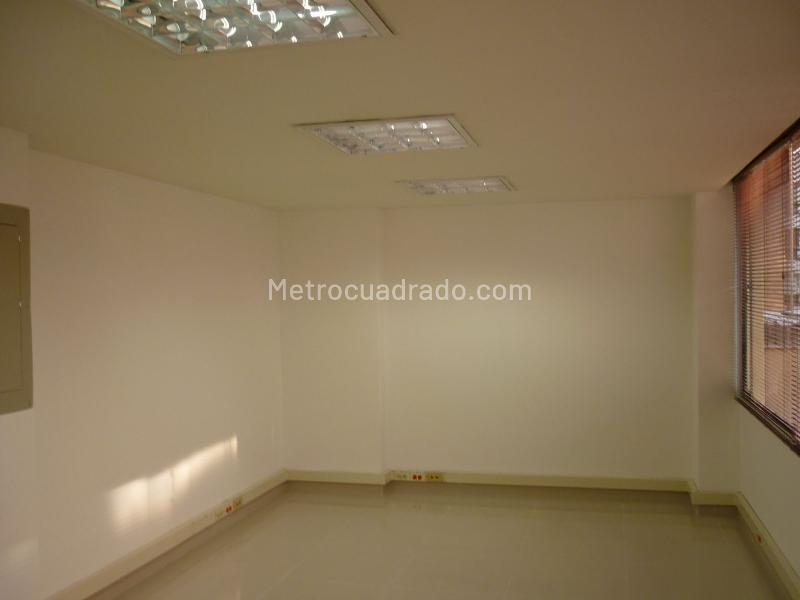 Consultorio en Venta, SANTA BARBARA CENTRAL Zona Urbana, Bogotá D.C. - Vista 5
