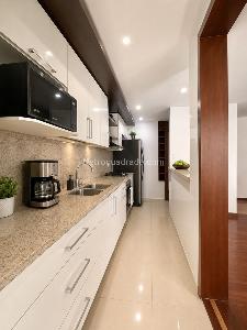 Apartamento en venta en Santa Barbara Central, Bogotá · foto 5 de 15