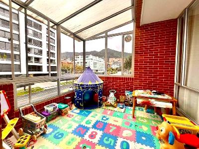 Apartamento en venta en Santa Barbara Central, Bogotá · foto 9 de 15