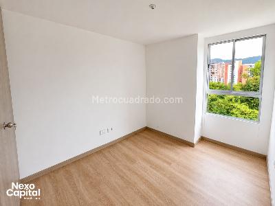 Apartamento de 3 alcobas en venta en Aves Maria, Sabaneta, 84 m² · foto 4 de 20
