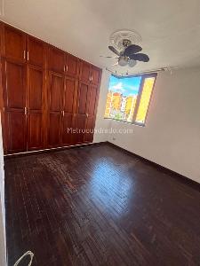 Apartamento de 2 alcobas en venta en Conquistadores, Medellín, 117 m² · foto 9 de 20