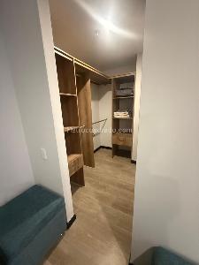 Apartamento de 1 alcoba en venta en Edificio Oikos Chapinero, Bogotá, 44 m² · foto 4 de 18