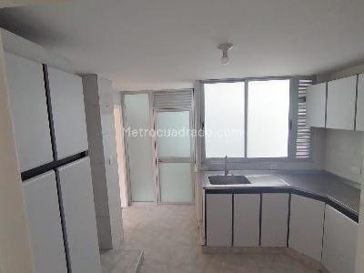 Apartamento de 4 alcobas en venta en Chapinero Alto, Bogotá, 129 m² · foto 12 de 20