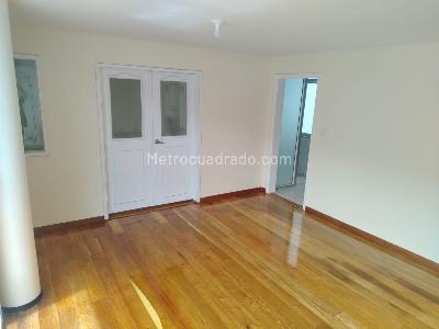 Apartamento de 4 alcobas en venta en Chapinero Alto, Bogotá, 129 m² · foto 4 de 20