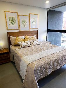 Apartaestudio en venta en Laureles Nogal, Medellín, 37 m² · foto 2 de 10