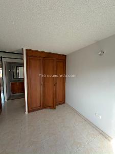 Apartamento de 3 alcobas en venta en La Laguna, Bogotá, 60 m² · foto 9 de 15